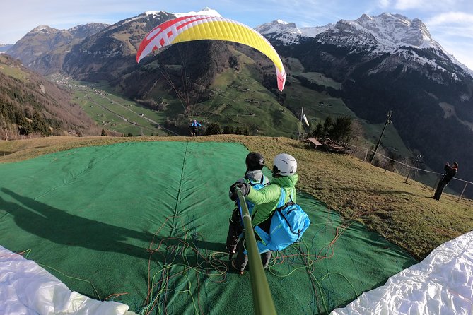 Paragliding Tandemflight Lucerne - Engelberg - Sarnen and Lake Lucerne from the air