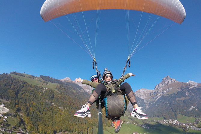 Paragliding Tandemflight Lucerne - Engelberg - What the flight feels like for a first-timer