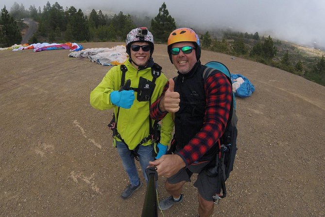 Premium Paragliding in Tenerife : Photos, videos and pickup included - Key points at a glance