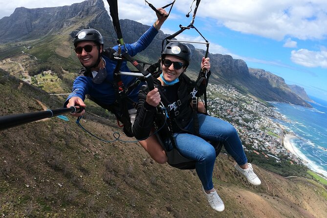 Private Exclusive Tandem Paragliding Experience in Cape Town - The short preparation and launch