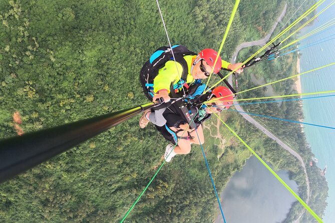 Private Paragliding Experience in Da Nang - The best season and the weather risk