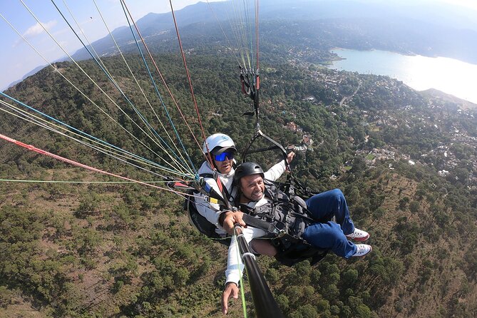Private Paragliding Flight in Valle de Bravo with Instructor - Reaching the Tower launch site