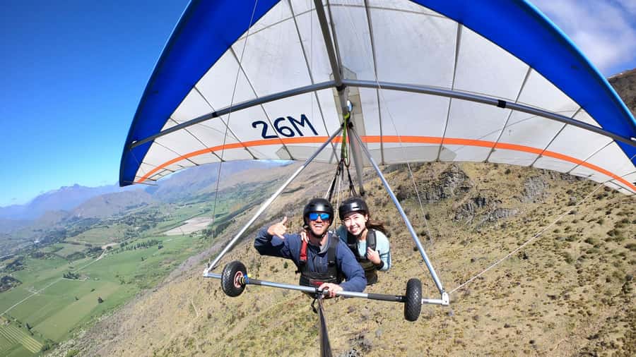 Queenstown: Tandem Hang Gliding Experience - Should you book the SkyTrek tandem flight?