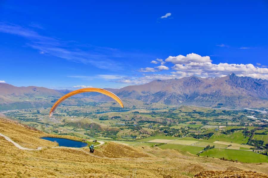 Queenstown: Tandem Paragliding Experience - Key points before you book
