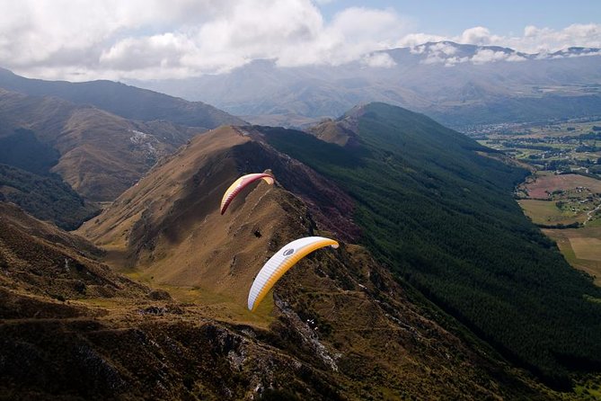 Queenstown Tandem Paragliding from Coronet Peak - What the flight feels like in the air