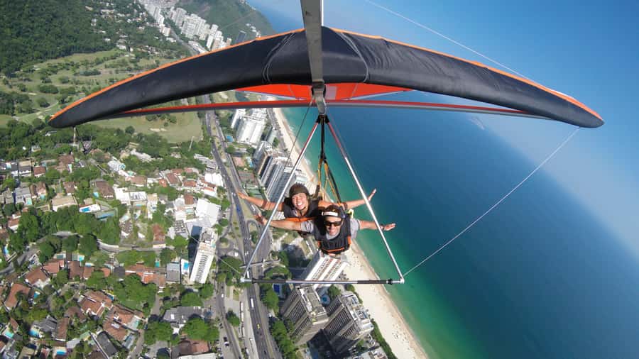 Rio de Janeiro: Hang Gliding Adventure - Waiting is part of the day