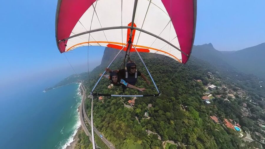 Rio de Janeiro: Hang Gliding or Paragliding Experience - What you pay for at $261