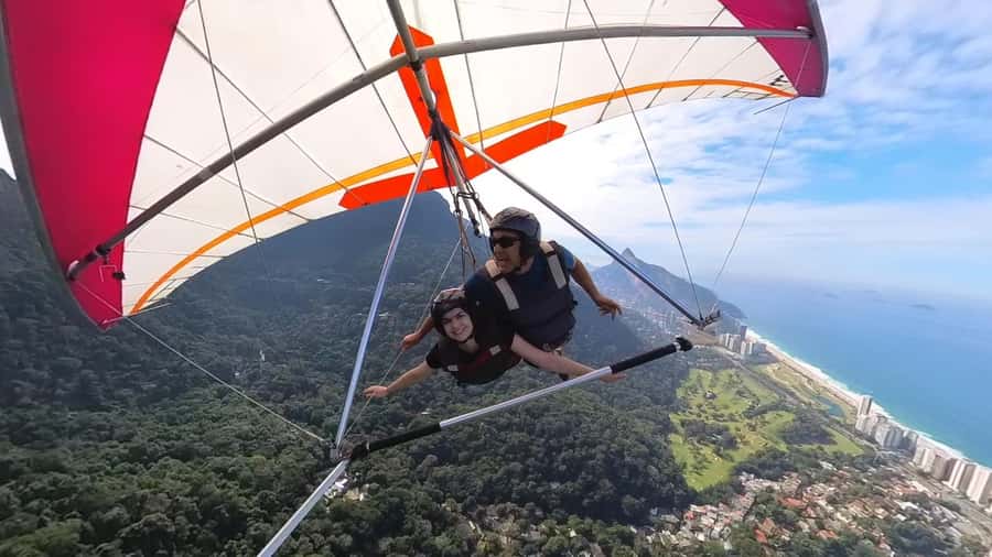 Rio de Janeiro: Hang Gliding or Paragliding Experience - Training before the first run
