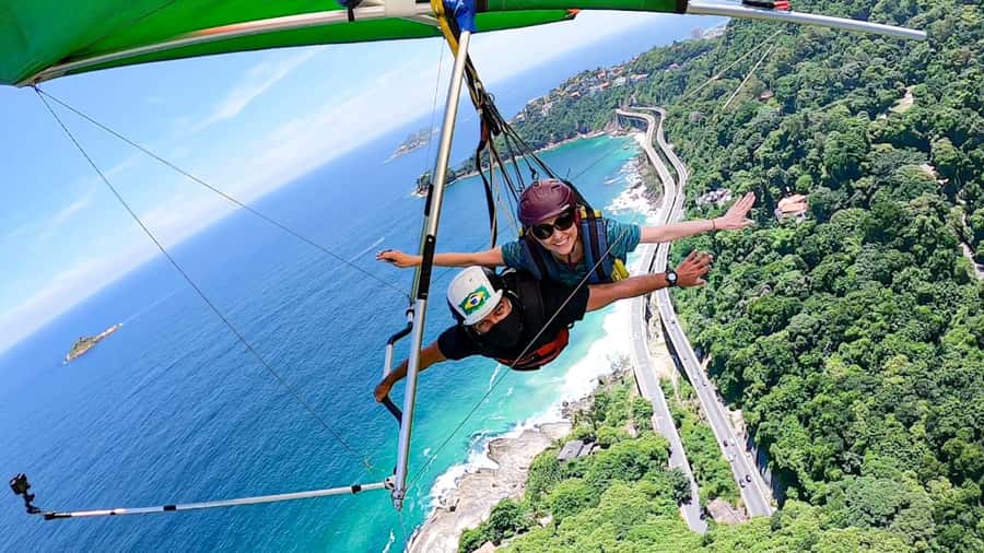 Rio de Janeiro: Hang Gliding or Paragliding Flight - Key points at a glance