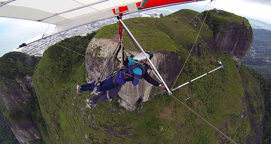 Rio de Janeiro: Hang Gliding or Paragliding Flight - From São Conrado to Pedra Bonita