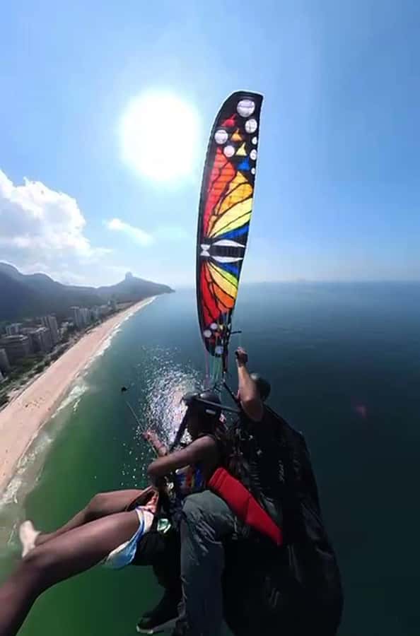 Rio de Janeiro: Hang Gliding or Paragliding Flight - One hour above Rio’s forest and coast