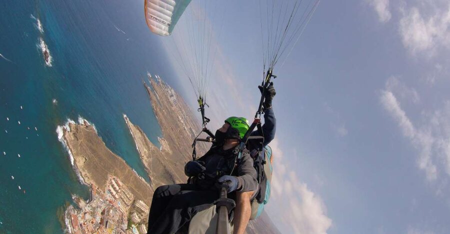 Santa Cruz de Tenerife: Acrobatic Paragliding Flight - What the maneuvers will feel like