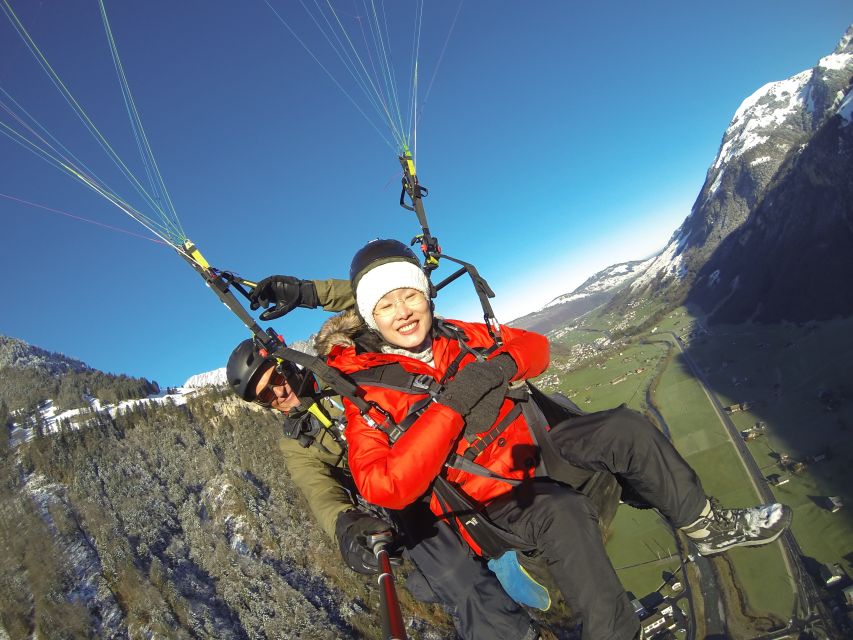 Stans: Tandem Paragliding Experience - Who Will Enjoy This Flight Most?