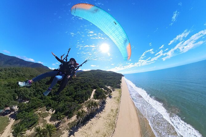 Tandem Paragliding Cairns - A Soft Landing Back on the Sand