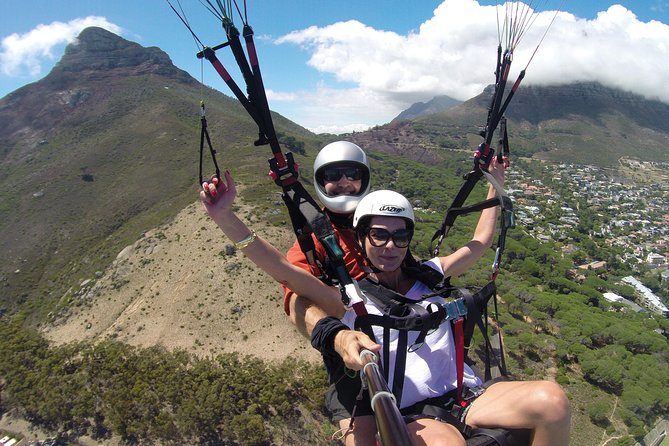 Tandem Paragliding Cape Town Experience TABLE MOUNTAIN PARAGLIDE - Weather is part of the experience