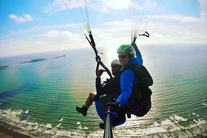 Tandem Paragliding Experience in the Brecon Beacons - From Crickhowell to the launch site