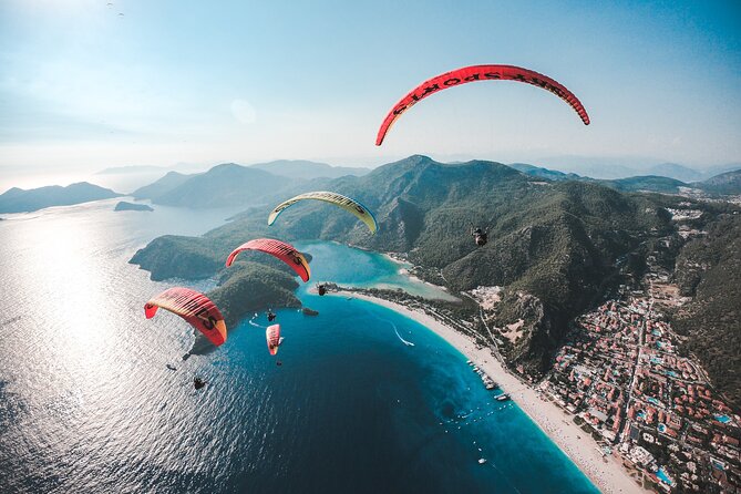 Tandem Paragliding Fethiye, Oludeniz - From Oludeniz to Babadag: getting ready