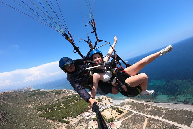 Tandem Paragliding Flight in Alicante and Santa Pola - The Small Amount of Feedback Available