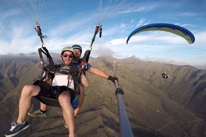 Tandem Paragliding Flight in Costa Adeje from 1100m - How weather affects your booking