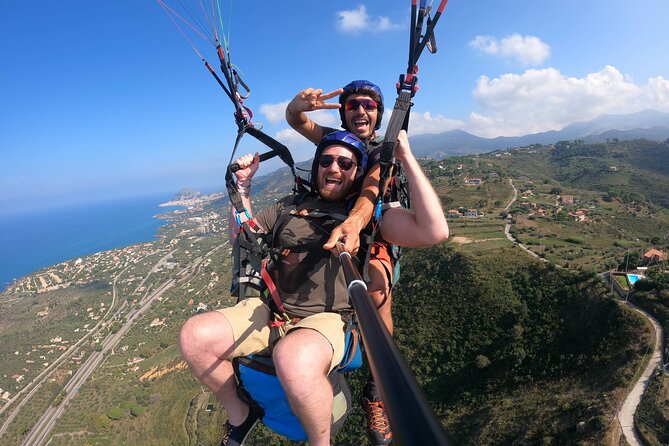 Tandem Paragliding Flight in Taormina - Weather, cancellations, and the practical risk