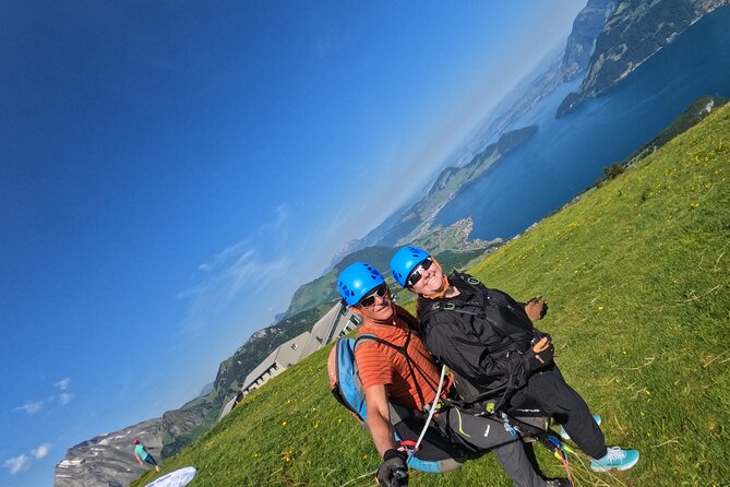 Tandem Paragliding Flight in the Lucerne Region - Landing on a field set aside for paragliding