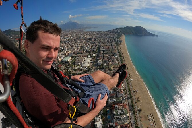 Tandem Paragliding in Alanya with Professional Licensed Pilots - The mountain transfer and safety briefing