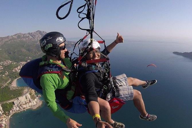 Tandem paragliding in Budva /All-inclusive - Taking off above Budva and the Adriatic coast