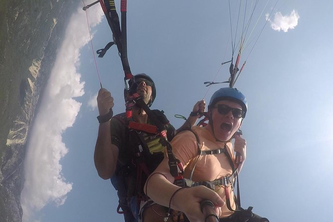 Tandem paragliding in Budva /All-inclusive - Who will enjoy this flight most