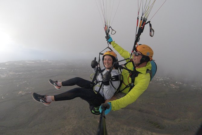 Tandem paragliding in Tenerife - Who will enjoy this flight most