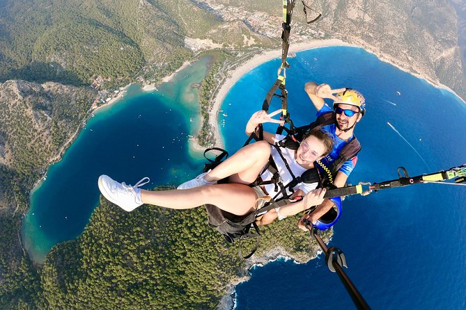 Tandem Paragliding Over The Blue Lagoon in Fethiye - Who should book this experience?