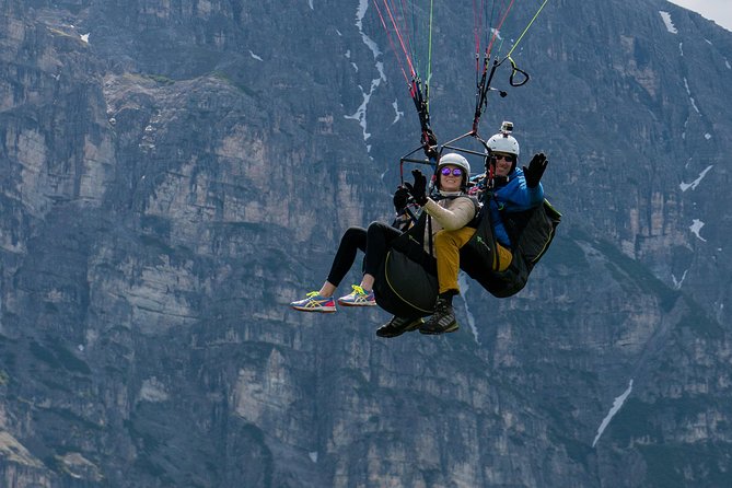 Tandem Paragliding Tirol, Austria - The takeoff and flight above the Stubai Valley