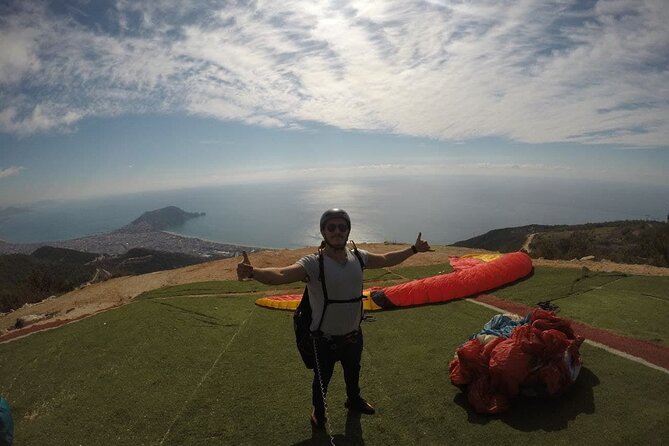 Tandem Paragliding Tour in Alanya with Roundtrip Transfer - Booking, weather, and useful planning details