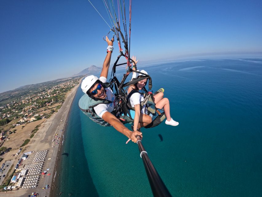 Taormina: Paragliding Tour with Instructor and GoPro Video - Timing, weather, and the small-group setup
