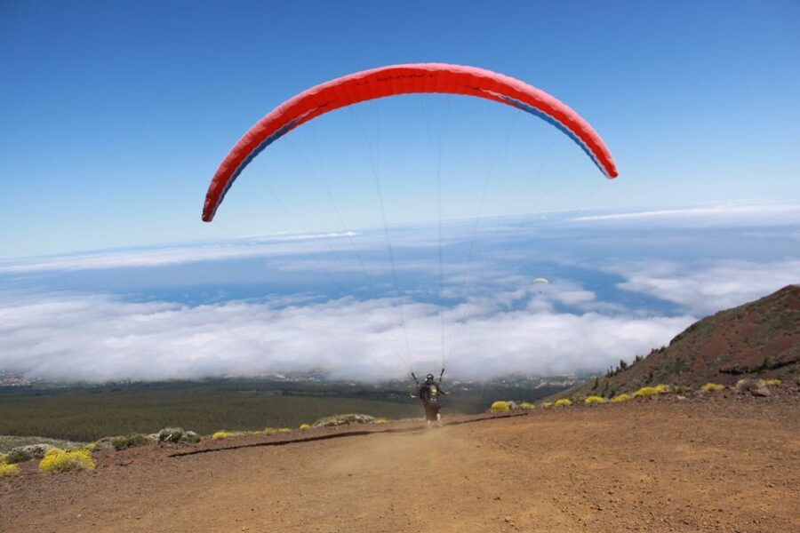 Tenerife: Acrobatic Paragliding Tandem Flight - A calm takeoff above Tenerife’s southern coast