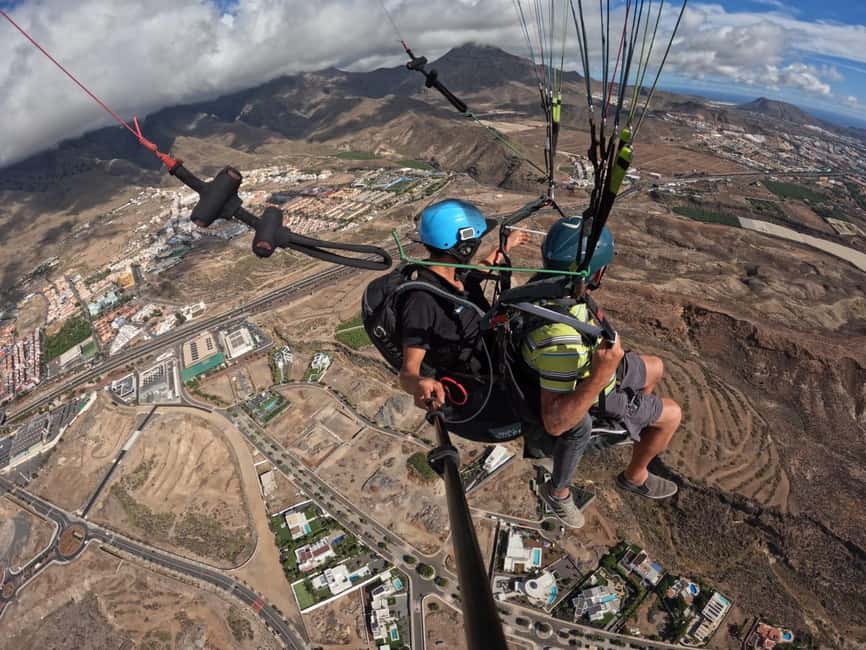 Tenerife: Long-duration paragliding flight! Transfer included. - The ride from your hotel area to the launch site