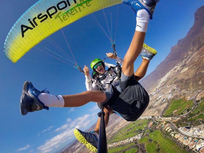 Tenerife: Tandem Paragliding Flight with Pickup - Who should book this flight?