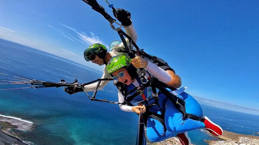 Tenerife: Tandem Paragliding Flight with Pickup - Preparing at the hillside takeoff area