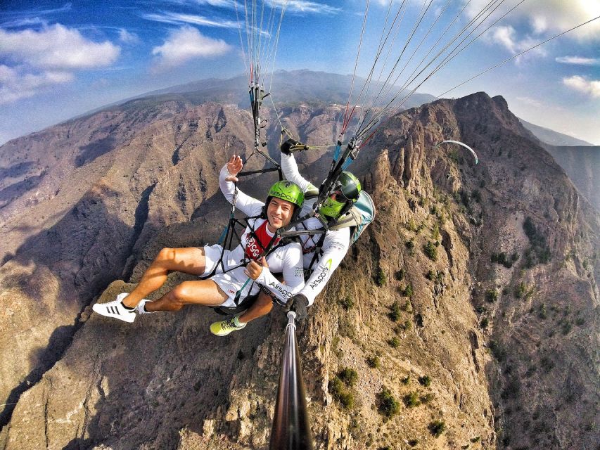 Tenerife: Tandem Paragliding Flight with Pickup - Gliding over southern Tenerife