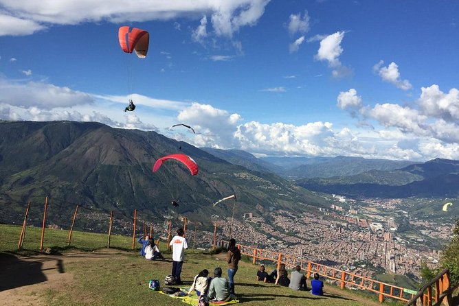 Tour Paragliding - The guides and the human side of the outing