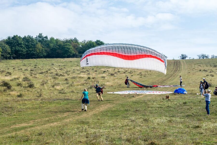Transylvania Targu-Mures: Paraglider pilot for a day - What the $265 price really covers
