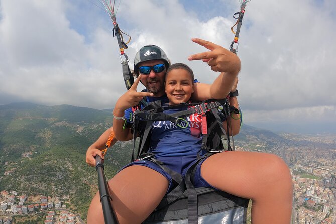 Ulusky Paragliding Alanya - Getting ready for your first tandem flight