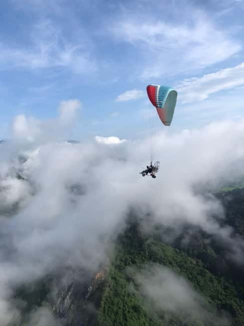 Vang Vieng: Paragliding Experience with Hotel Pickup - The Short Flight, From Pickup to Touchdown