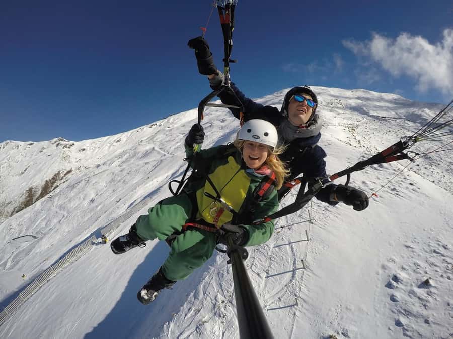 Wanaka: Tandem Paragliding Experience - Pub Corner offers a scenic launch