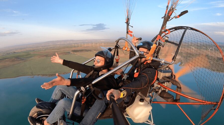Zaragoza: Aragonese Paragliding Experience - Taking off above Zaragoza and the Pyrenees