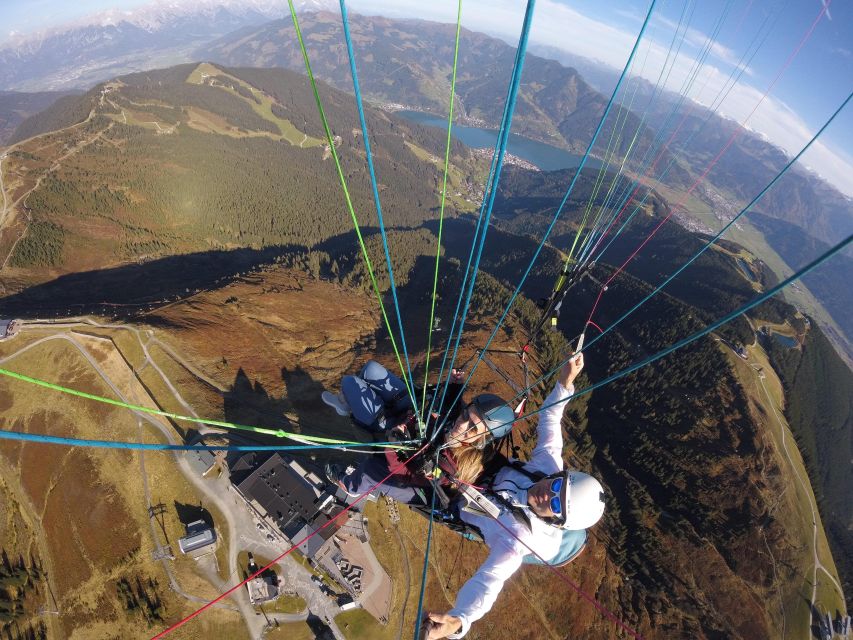 Zell am See: Paragliding Tandem Flight - The view from the air