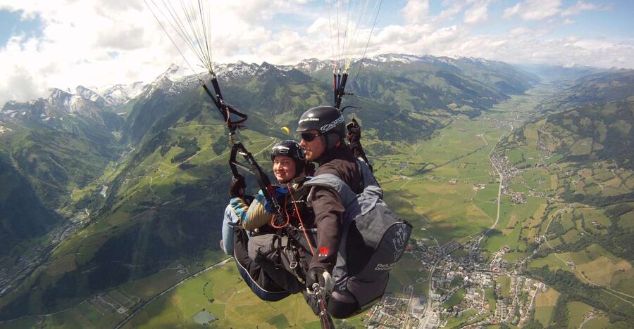 Zell am See: Schmittenhöhe Tandem Paragliding Flight - Key points at a glance