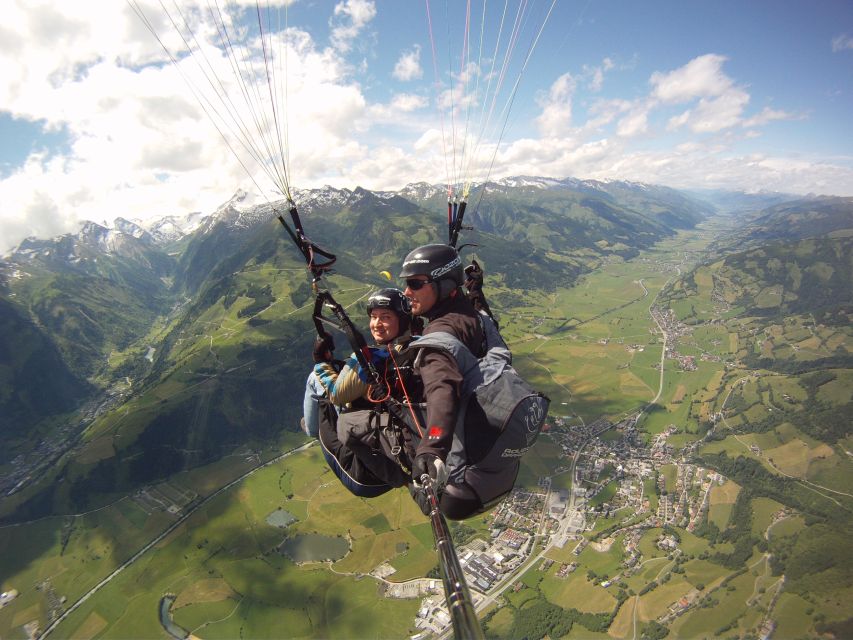 Zell am See: Schmittenhöhe Tandem Paragliding Flight - A calm pilot matters more than acrobatics